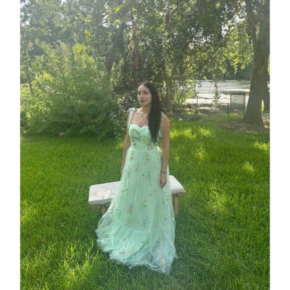 Women’s Mint long tulle floral dress - Picture 6 of 8